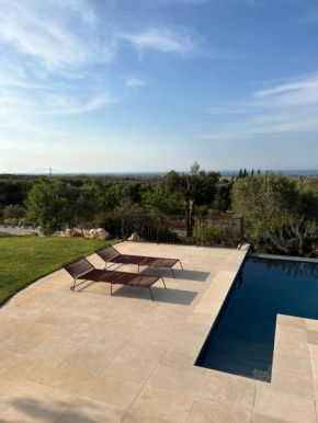 Luxury villa with breathtaking panoramic sea view. Lido Specchiolla